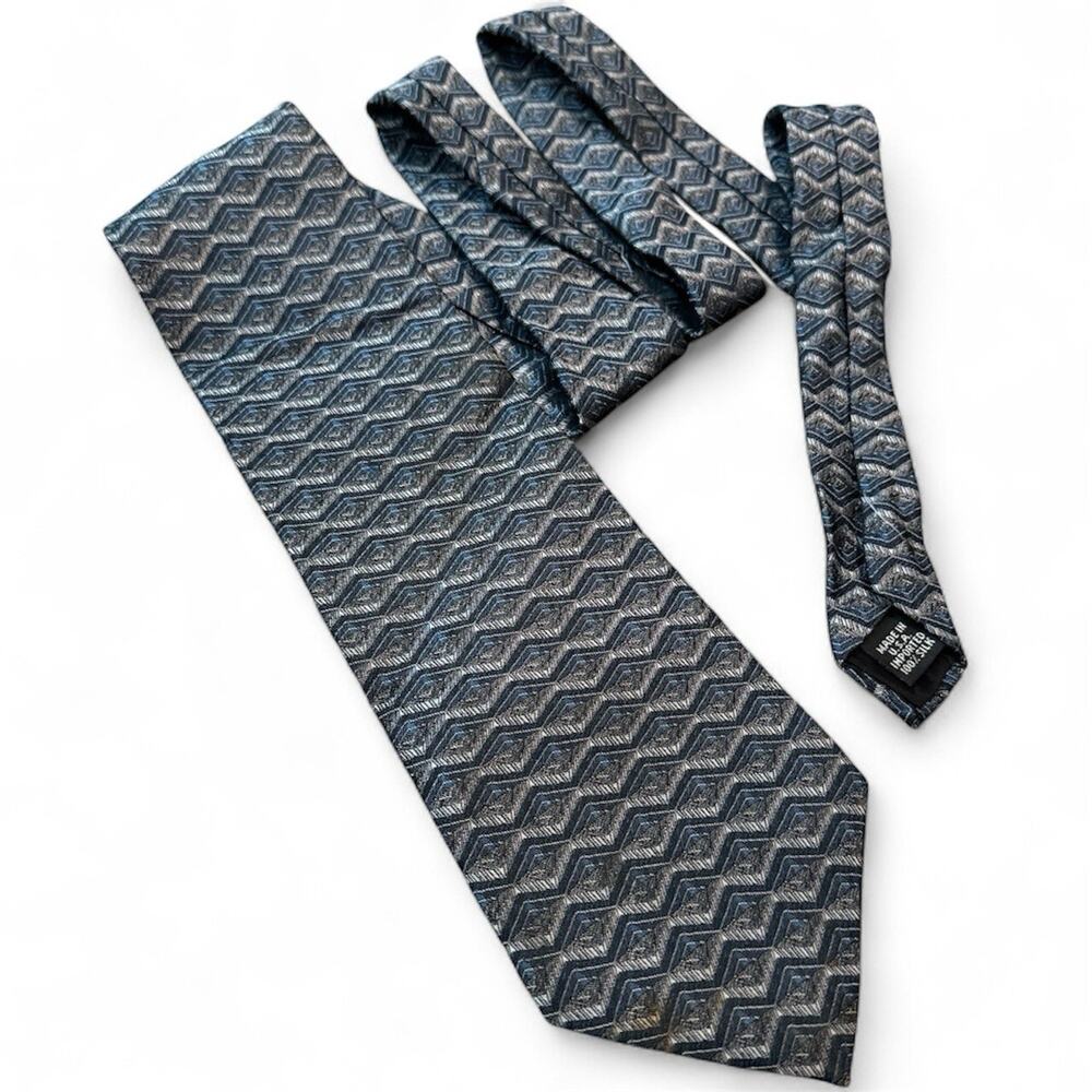 Dockers Khakis Men's Formal Necktie 59"Lx4"W Blue Neck Tie 100% Imported Silk